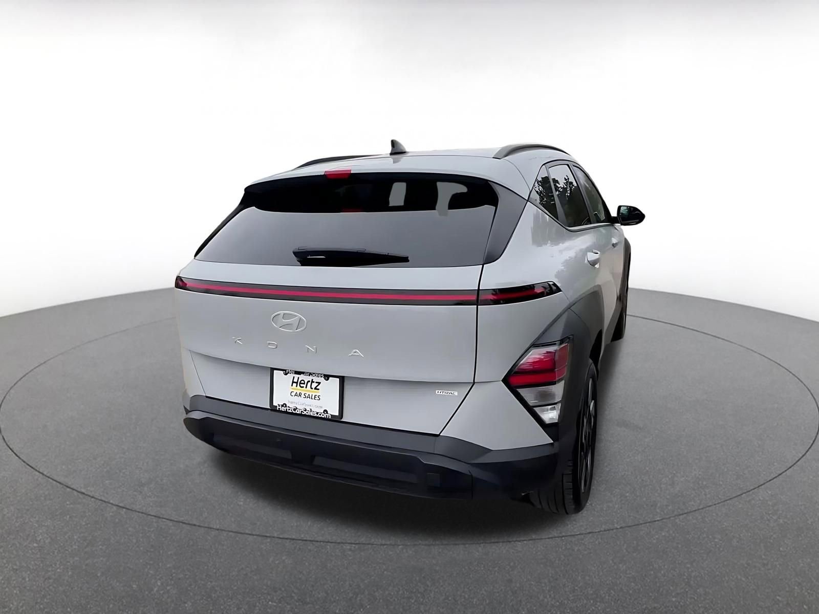 Used 2025 Hyundai Kona SEL image 14