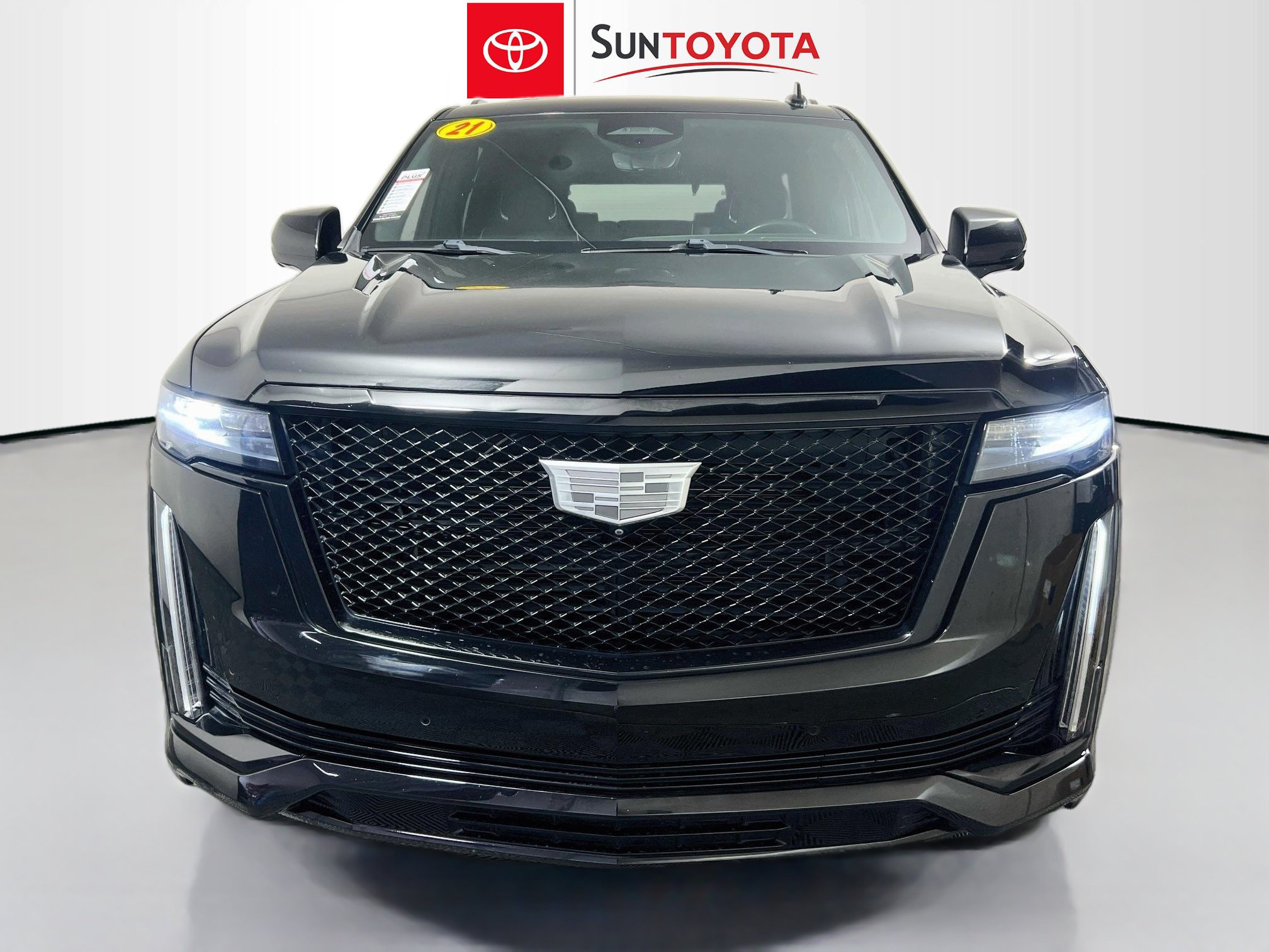 Used 2021 Cadillac Escalade Sport w/ Driver Assist Tech Package AWD/4WD image 31