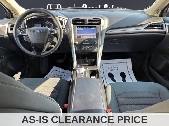 Used 2019 Ford Fusion SE FWD image 11