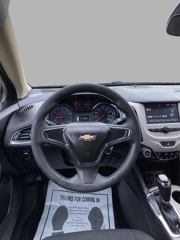 Used 2016 Chevrolet Cruze LS image 24