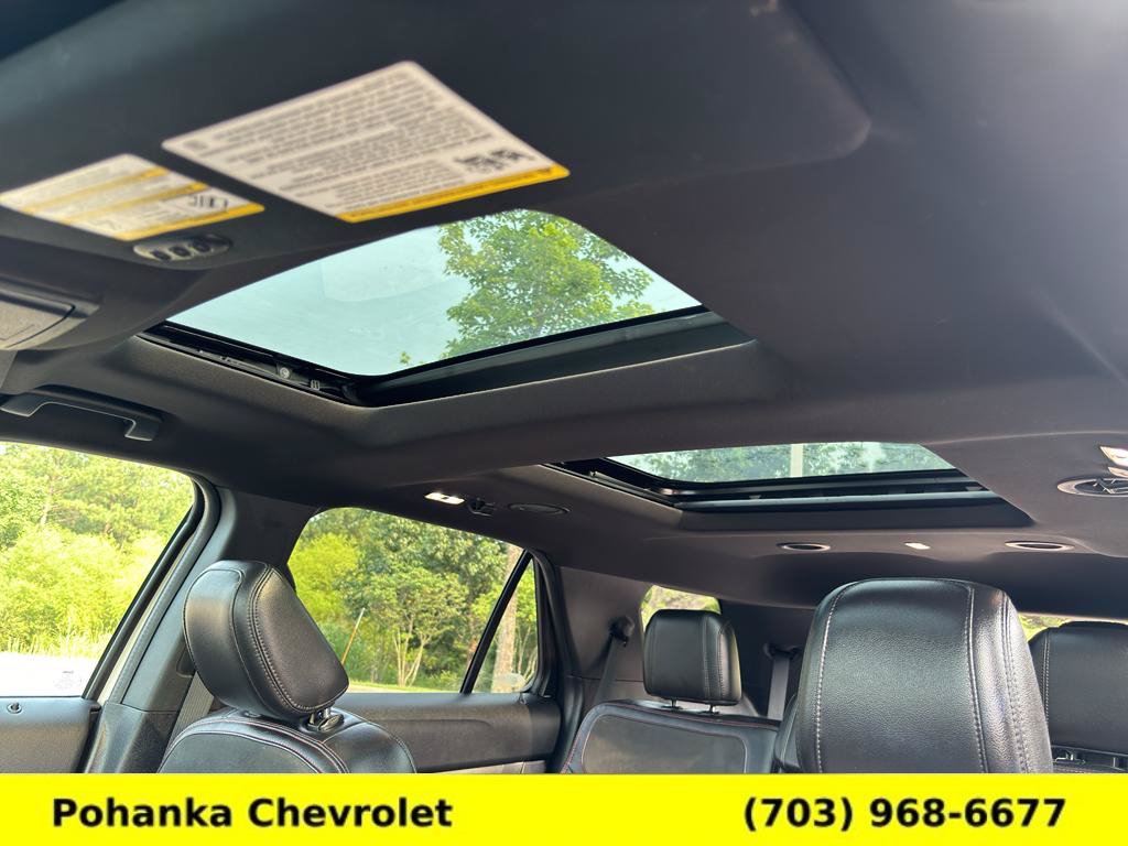 Used 2018 Ford Explorer XLT w/ Equipment Group 202A AWD/4WD image 18