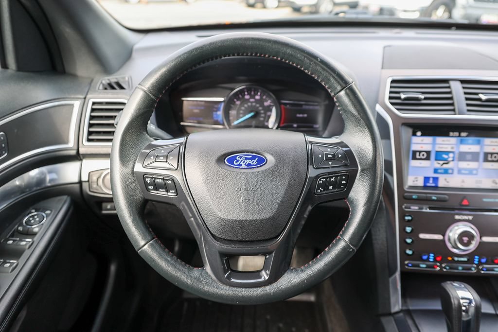 Used 2017 Ford Explorer Sport w/ Equipment Group 401A AWD/4WD image 9