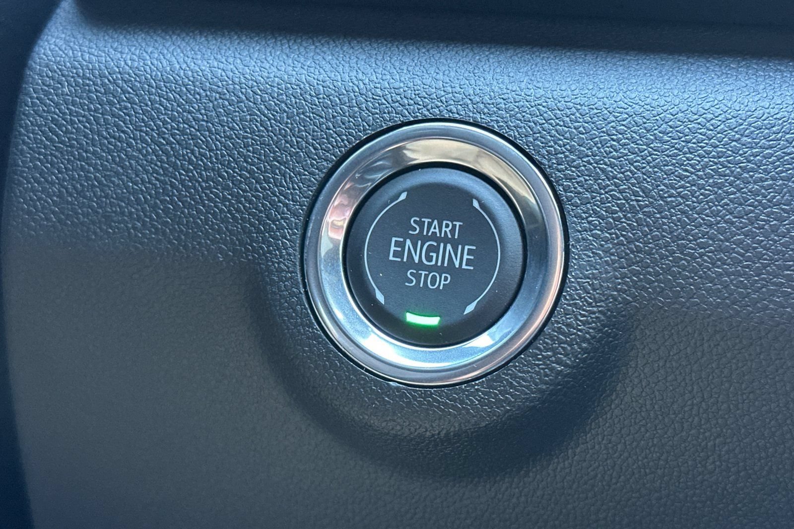 New 2026 GMC Terrain AT4 w/ Convenience Package III AWD/4WD image 25