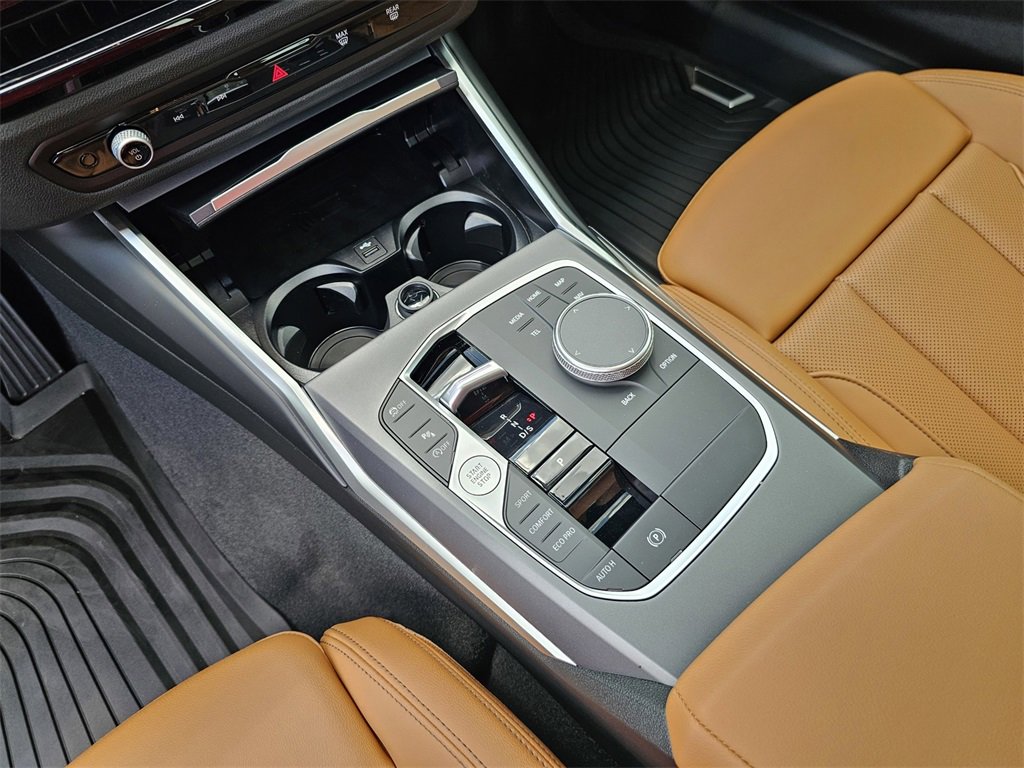 Used 2025 BMW 230i xDrive Coupe w/ Convenience Package image 19