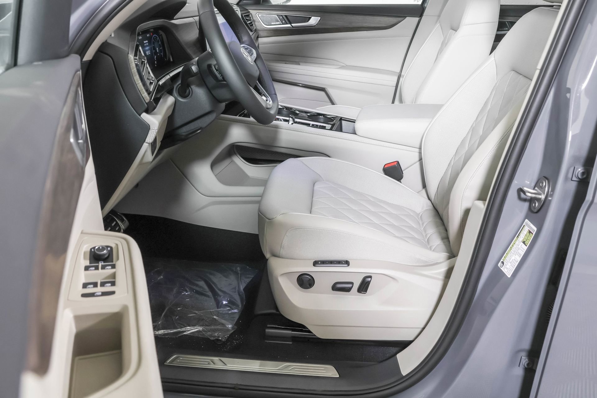 New 2026 Volkswagen Atlas SEL Premium R-Line image 20