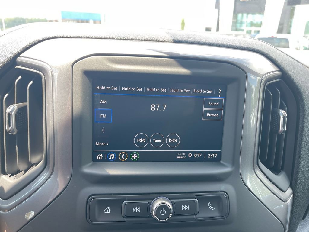 Used 2025 GMC Sierra 2500 Pro w/ Convenience Package image 15