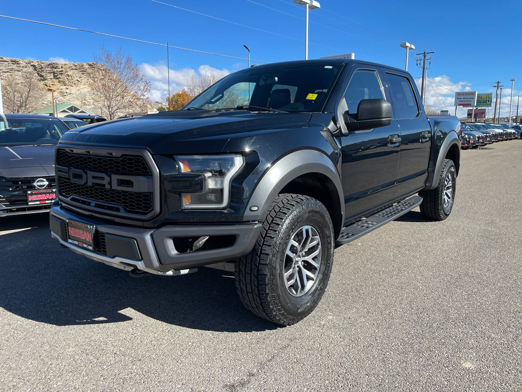 Used 2018 Ford F150 Raptor w/ Equipment Group 801A Mid image 1