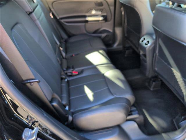 Used 2025 Mercedes-Benz GLB 250 image 20