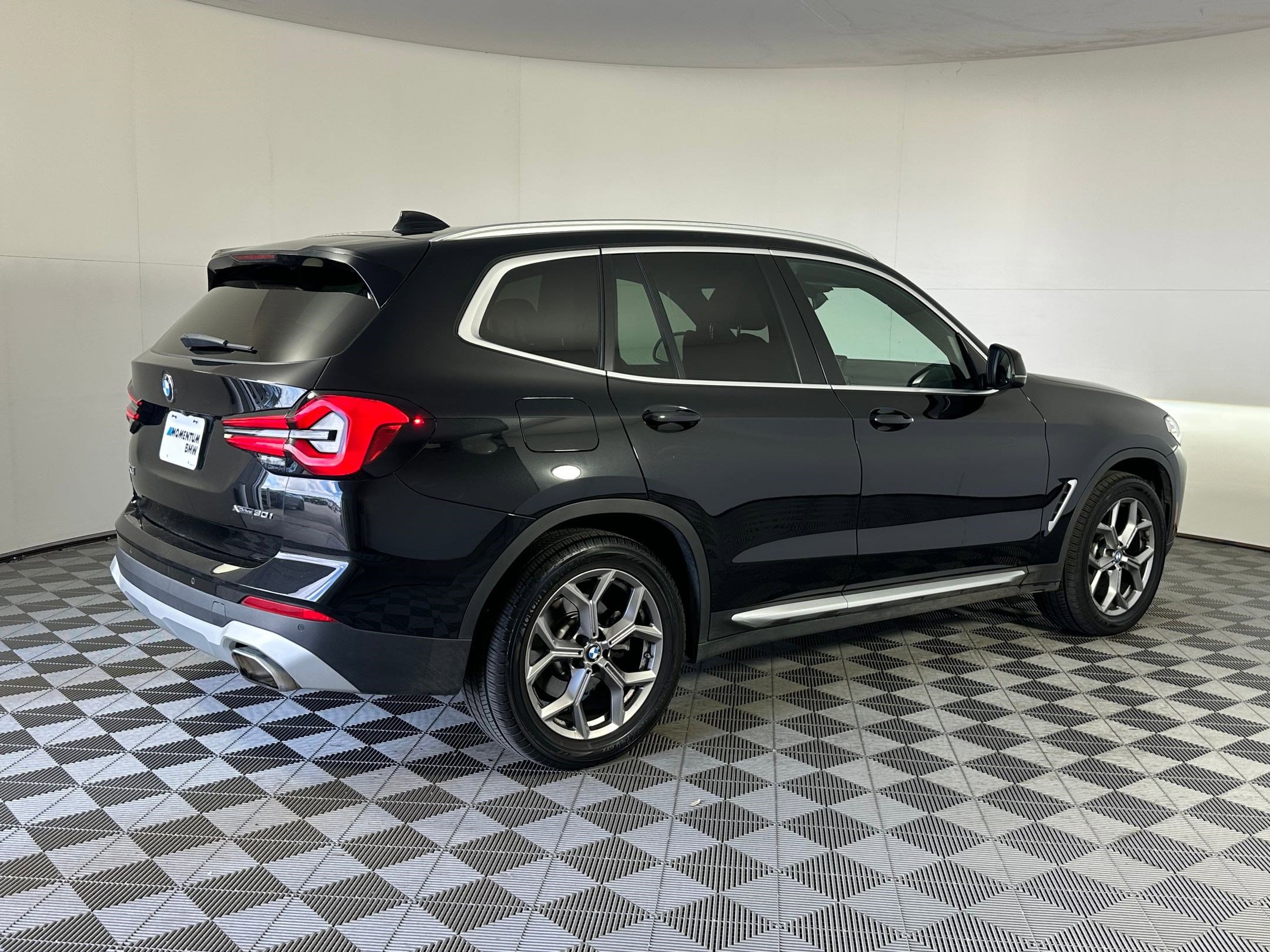 Certified 2023 BMW X3 xDrive30i w/ Premium Package image 7