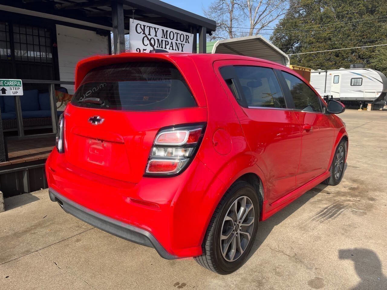 Used 2018 Chevrolet Sonic LT image 7