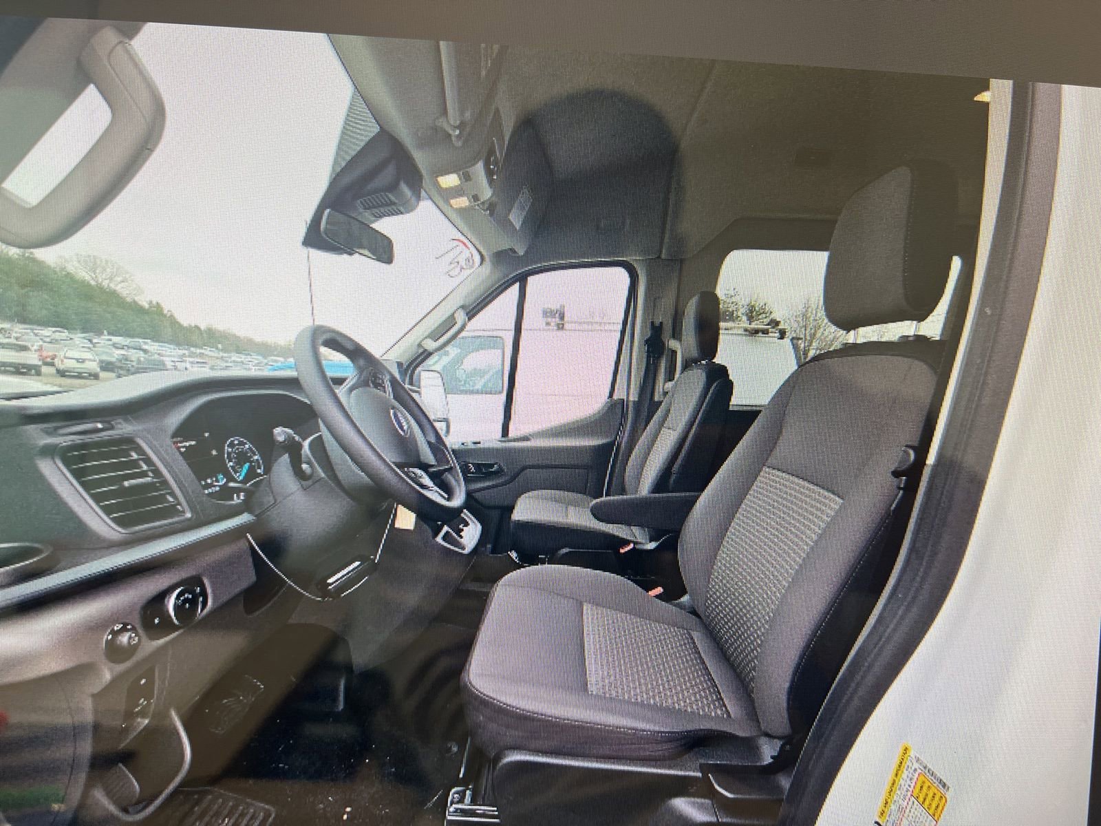 Used 2025 Ford Transit 350 XLT image 8