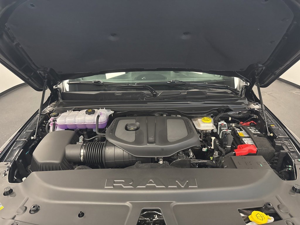 New 2026 RAM 1500 Classic Warlock image 15