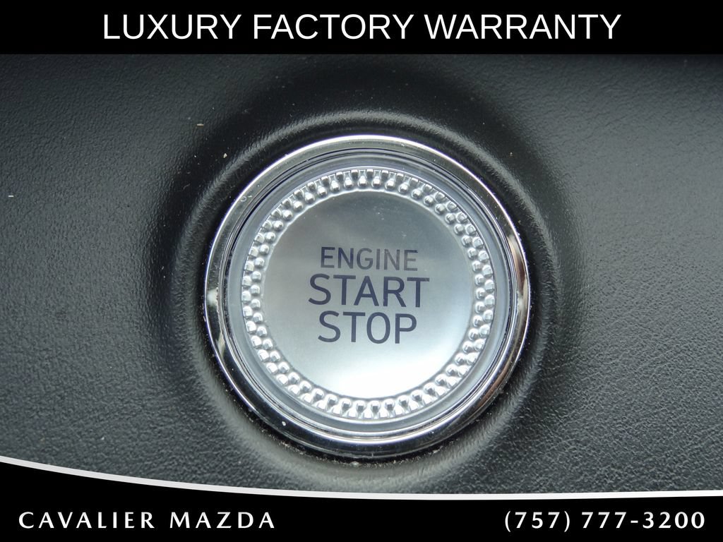 Used 2025 Genesis GV70 2.5T AWD/4WD image 30