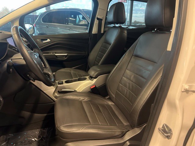 Used 2013 Ford C-MAX SEL FWD image 16