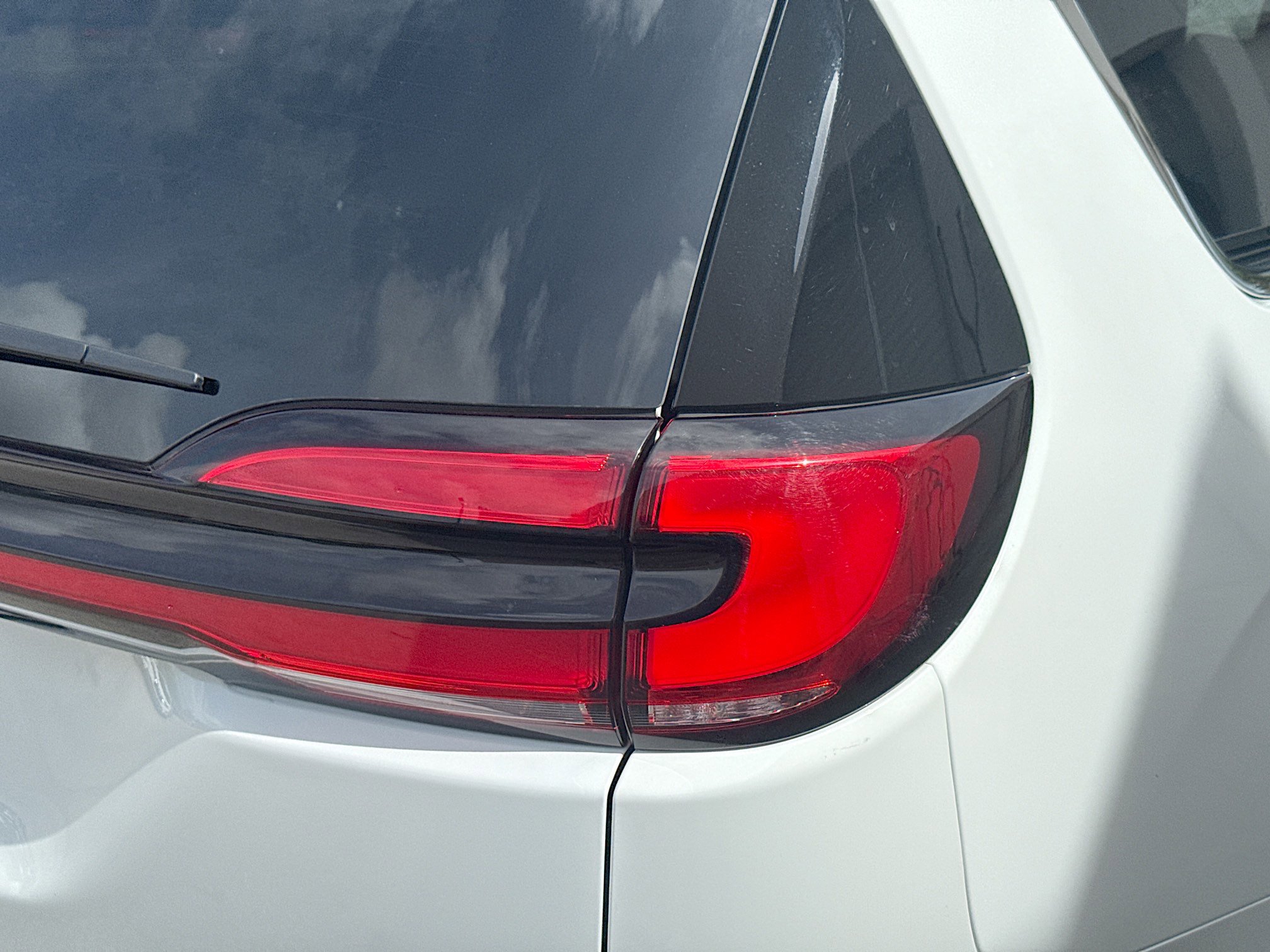 Used 2025 Chrysler Pacifica Select FWD image 26