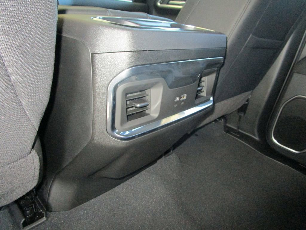 New 2026 GMC Sierra 1500 Elevation image 20