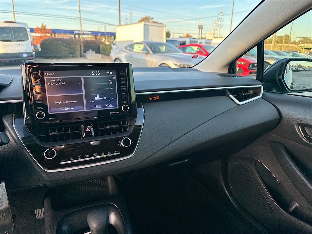 Used 2022 Toyota Corolla LE image 20