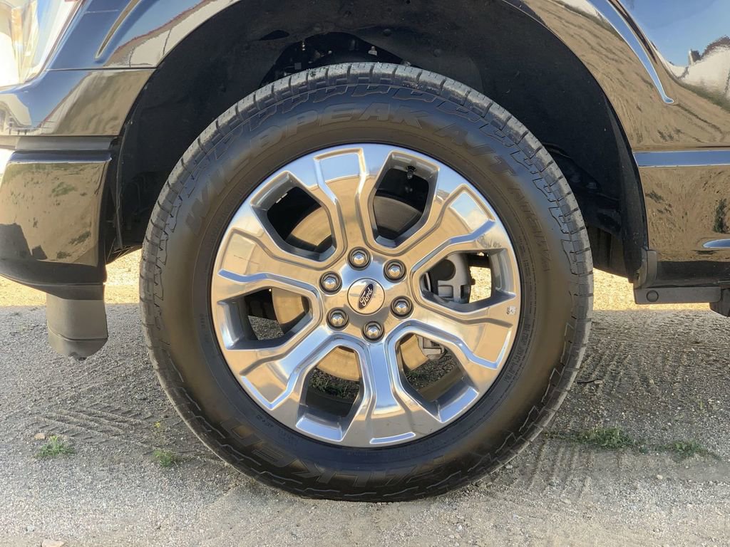 Used 2023 Ford F150 Platinum image 31