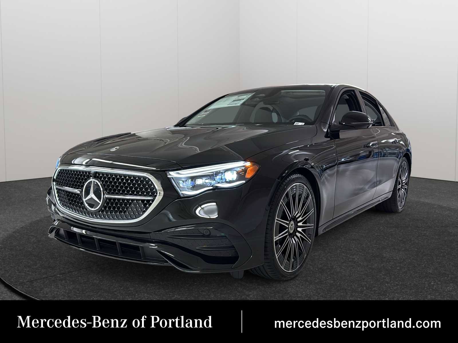 New 2026 Mercedes-Benz E 450 4MATIC Sedan image 1
