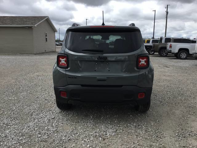 Used 2022 Jeep Renegade Altitude image 4