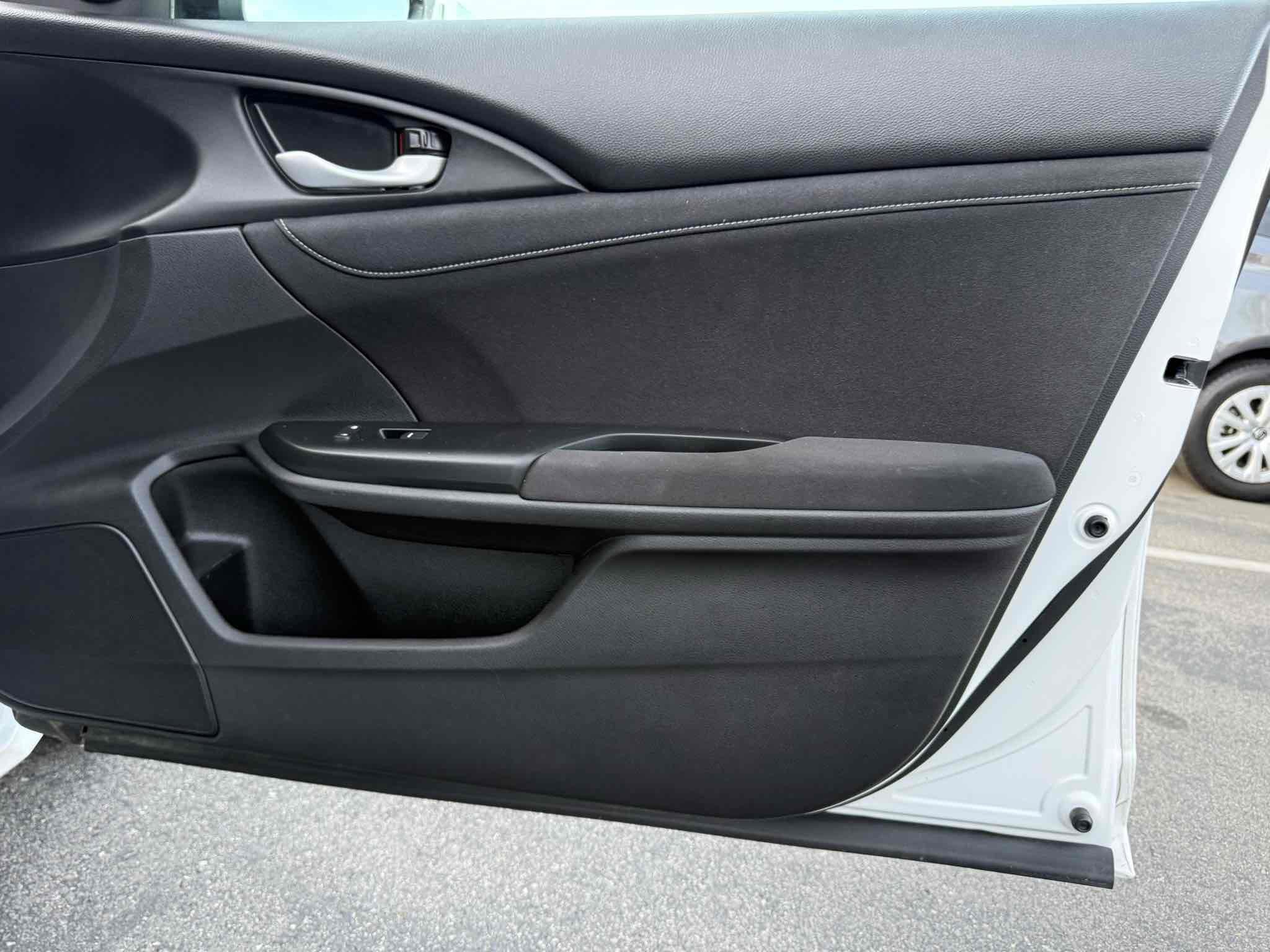 Used 2021 Honda Insight EX image 35