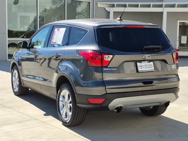 Used 2019 Ford Escape SE FWD image 8