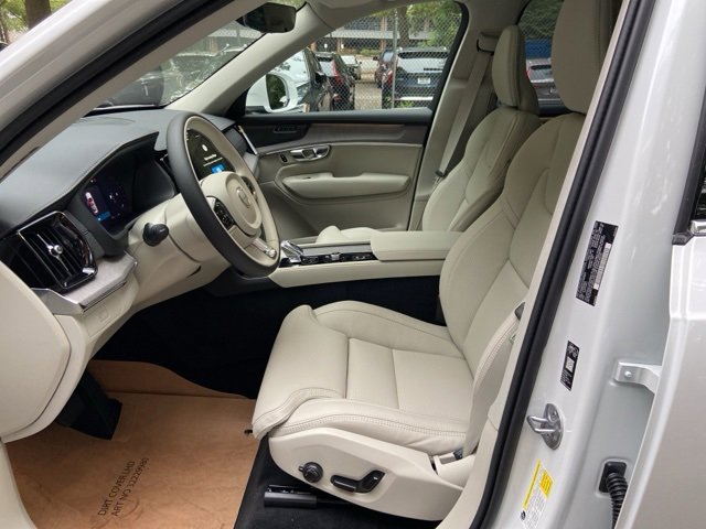 New 2026 Volvo XC90 B6 Ultra image 11