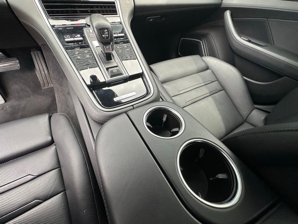 Certified 2023 Porsche Panamera 4 Platinum Edition w/ Sport Chrono Package AWD/4WD image 33