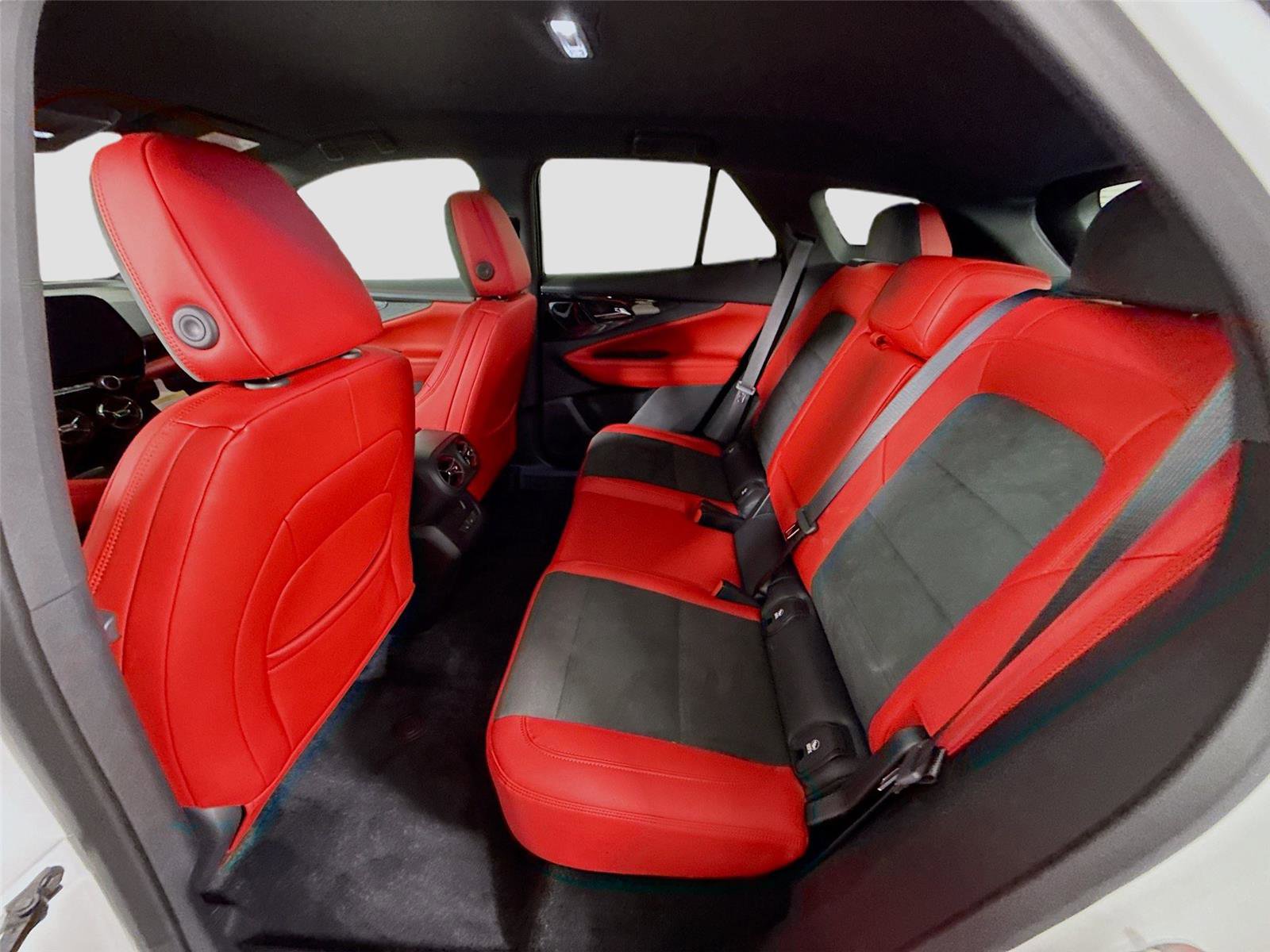 Used 2024 Chevrolet Blazer EV RS image 17