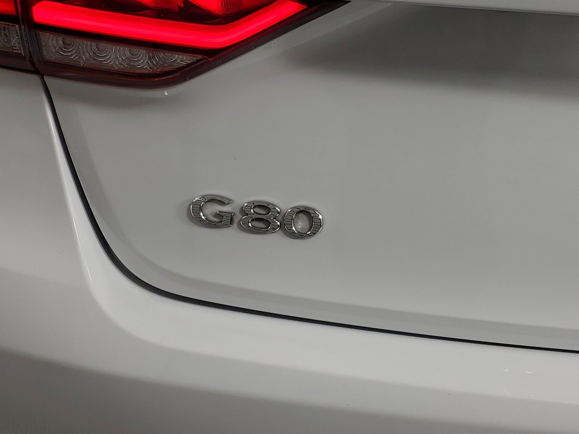 Used 2017 Genesis G80 3.8 image 19