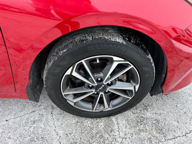 Certified 2022 Kia Forte LXS image 33