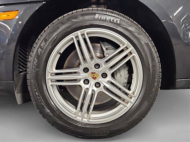 Used 2021 Porsche Macan S AWD/4WD image 25