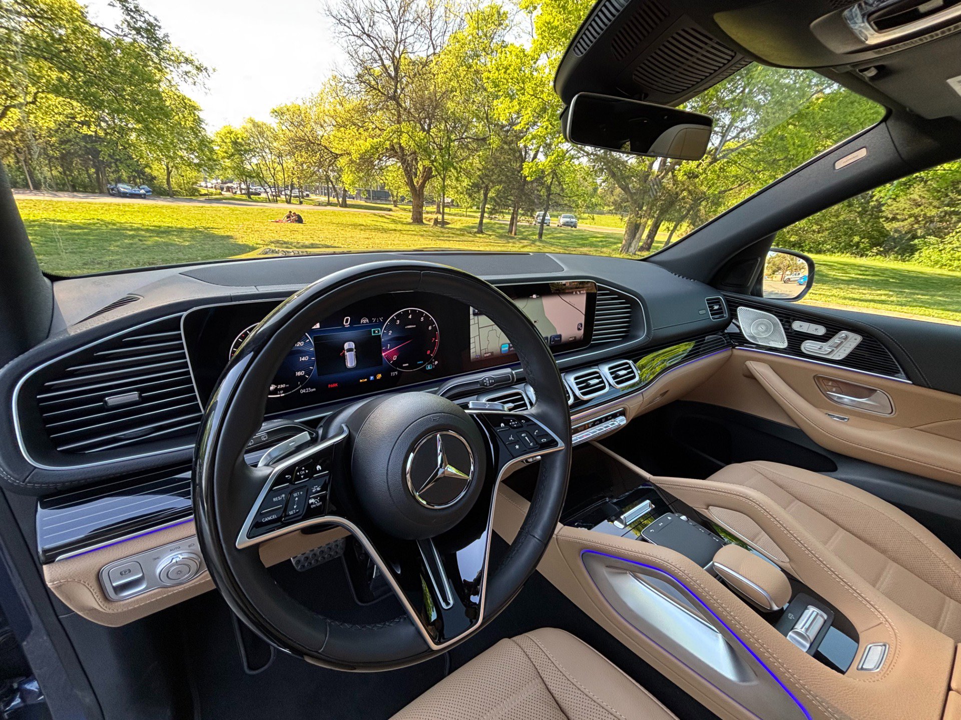 Used 2024 Mercedes-Benz GLS 580 4MATIC image 10