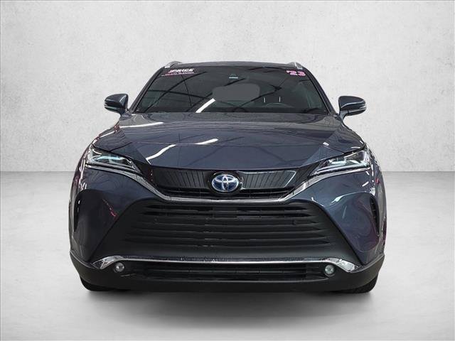 Used 2023 Toyota Venza XLE AWD/4WD image 2
