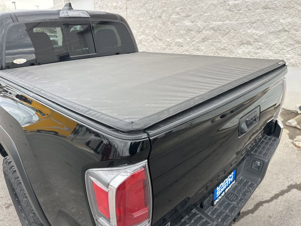 Used 2023 Toyota Tacoma TRD Off-Road AWD/4WD image 6