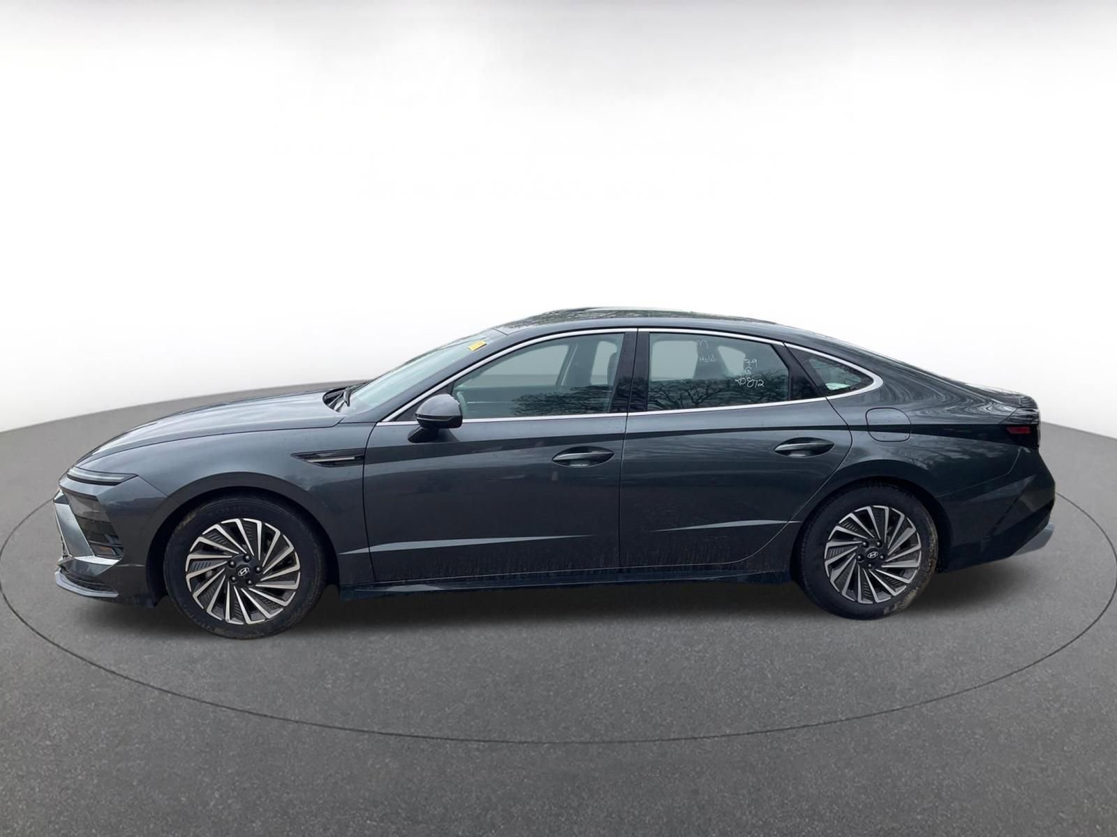 Used 2025 Hyundai Sonata SEL image 9