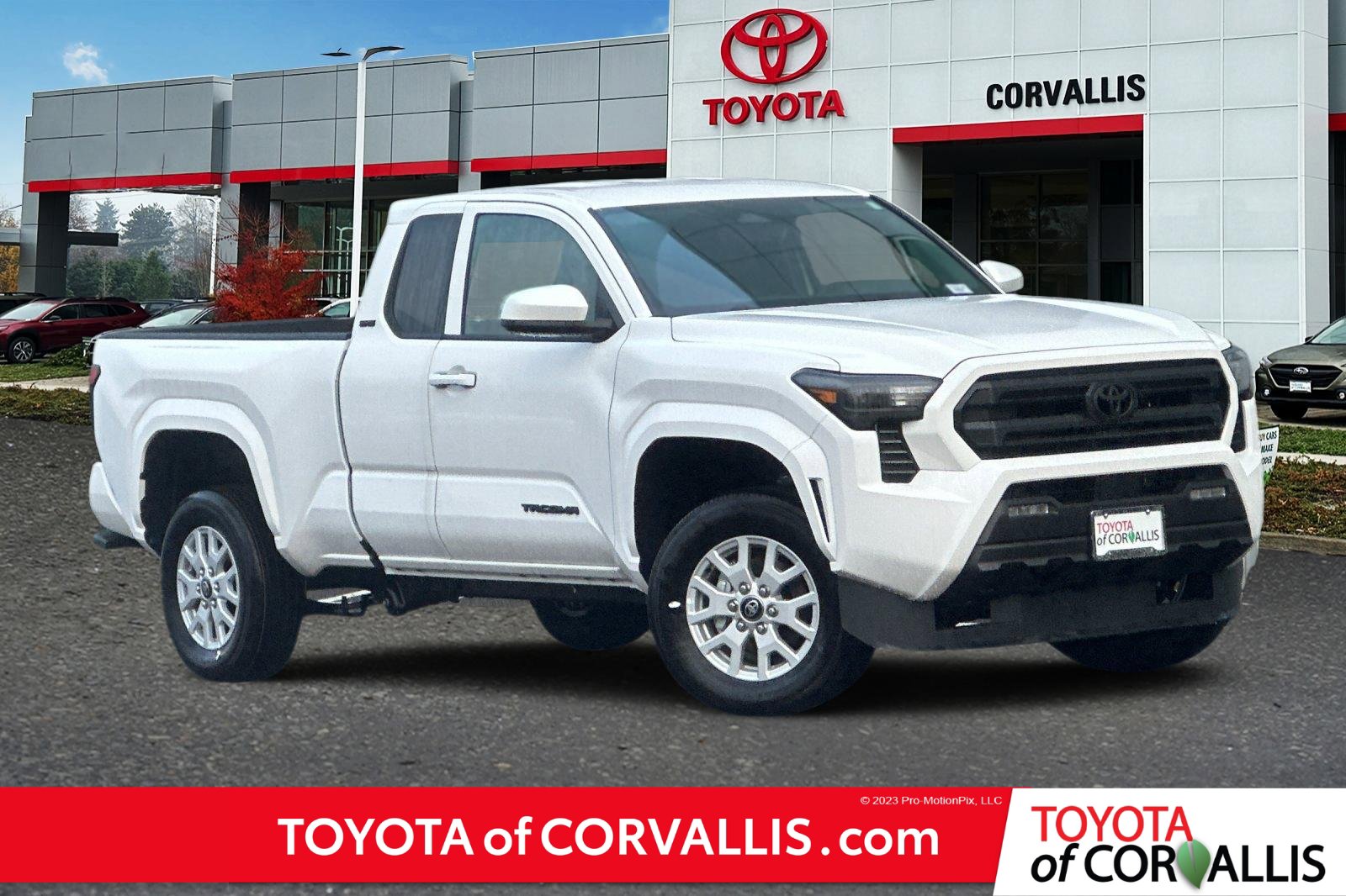 New 2025 Toyota Tacoma SR5