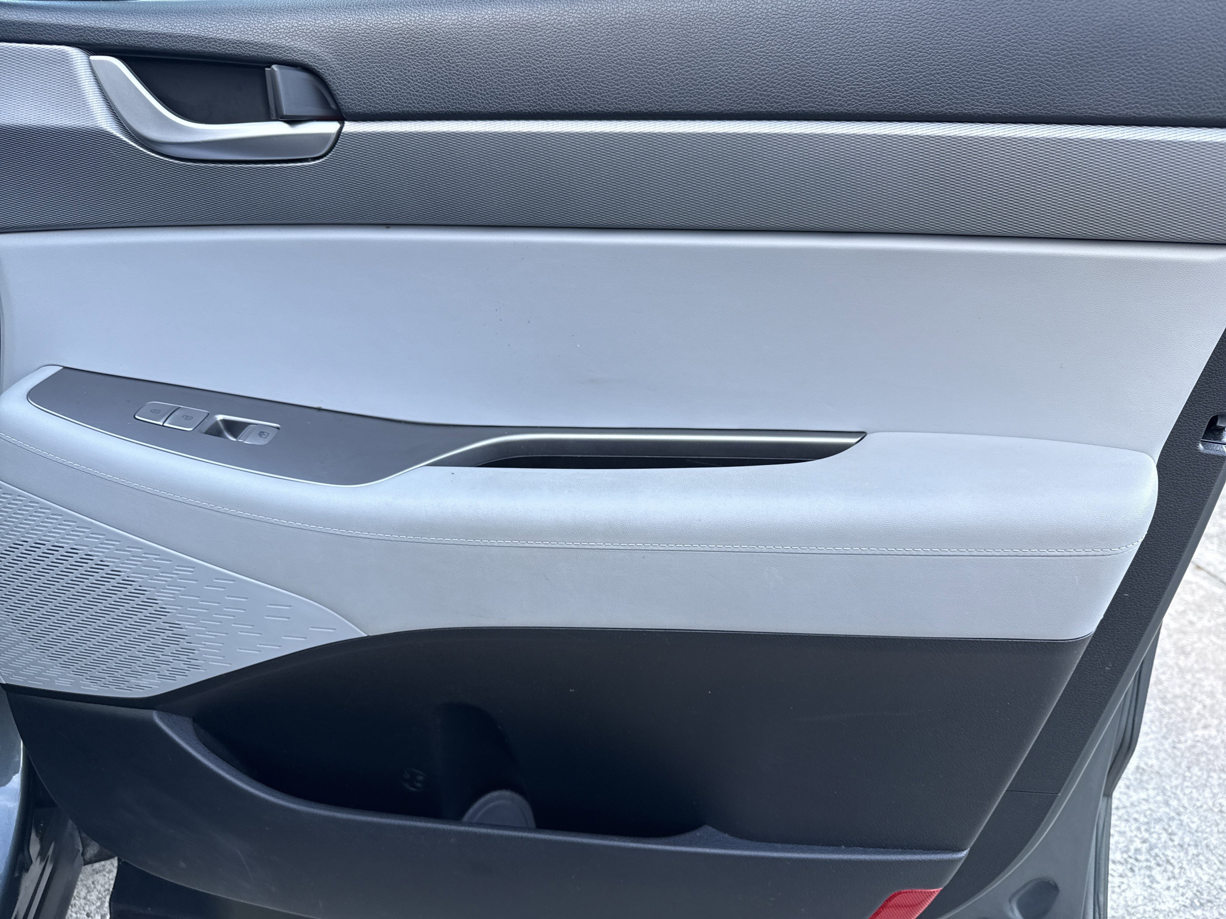 Used 2022 Hyundai Palisade SE image 14