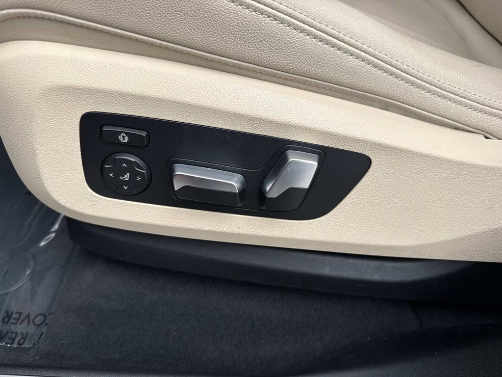 Used 2020 BMW X5 xDrive40i w/ Premium Package image 26