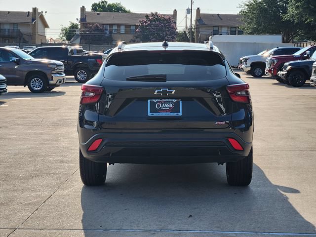 Used 2025 Chevrolet Trax RS w/ Driver Confidence Package FWD image 13