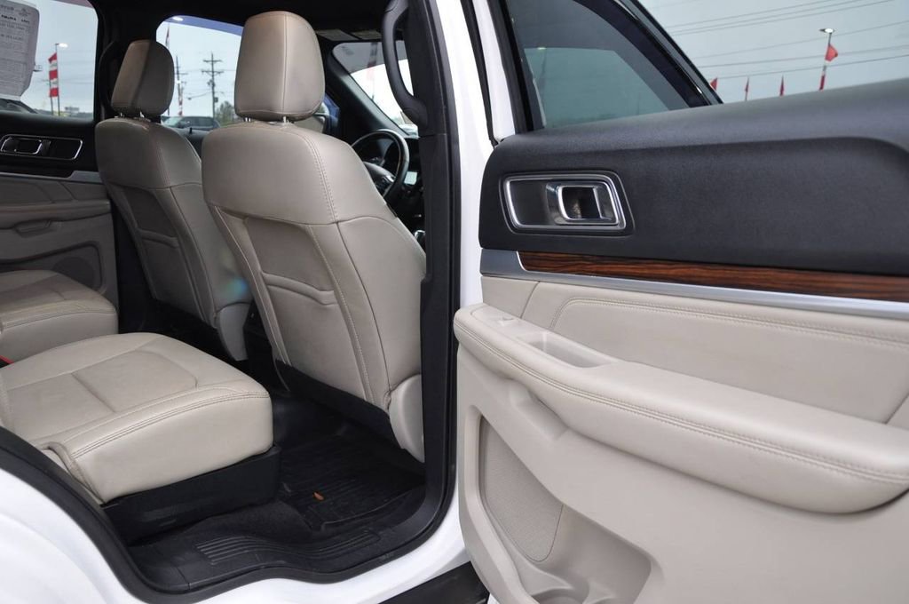 Used 2018 Ford Explorer Limited w/ Equipment Group 301A image 15