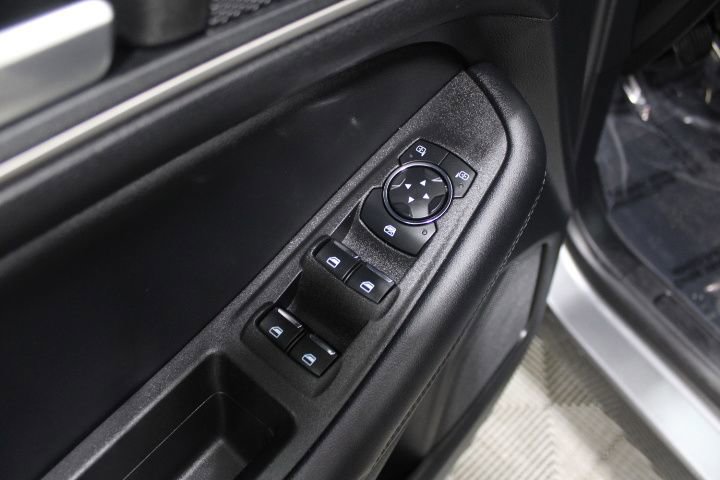 Used 2023 Ford Edge SEL w/ Convenience Package image 22