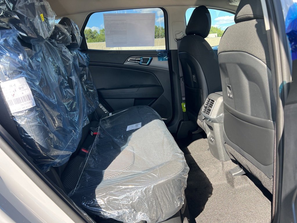 New 2026 Kia Sportage S image 13