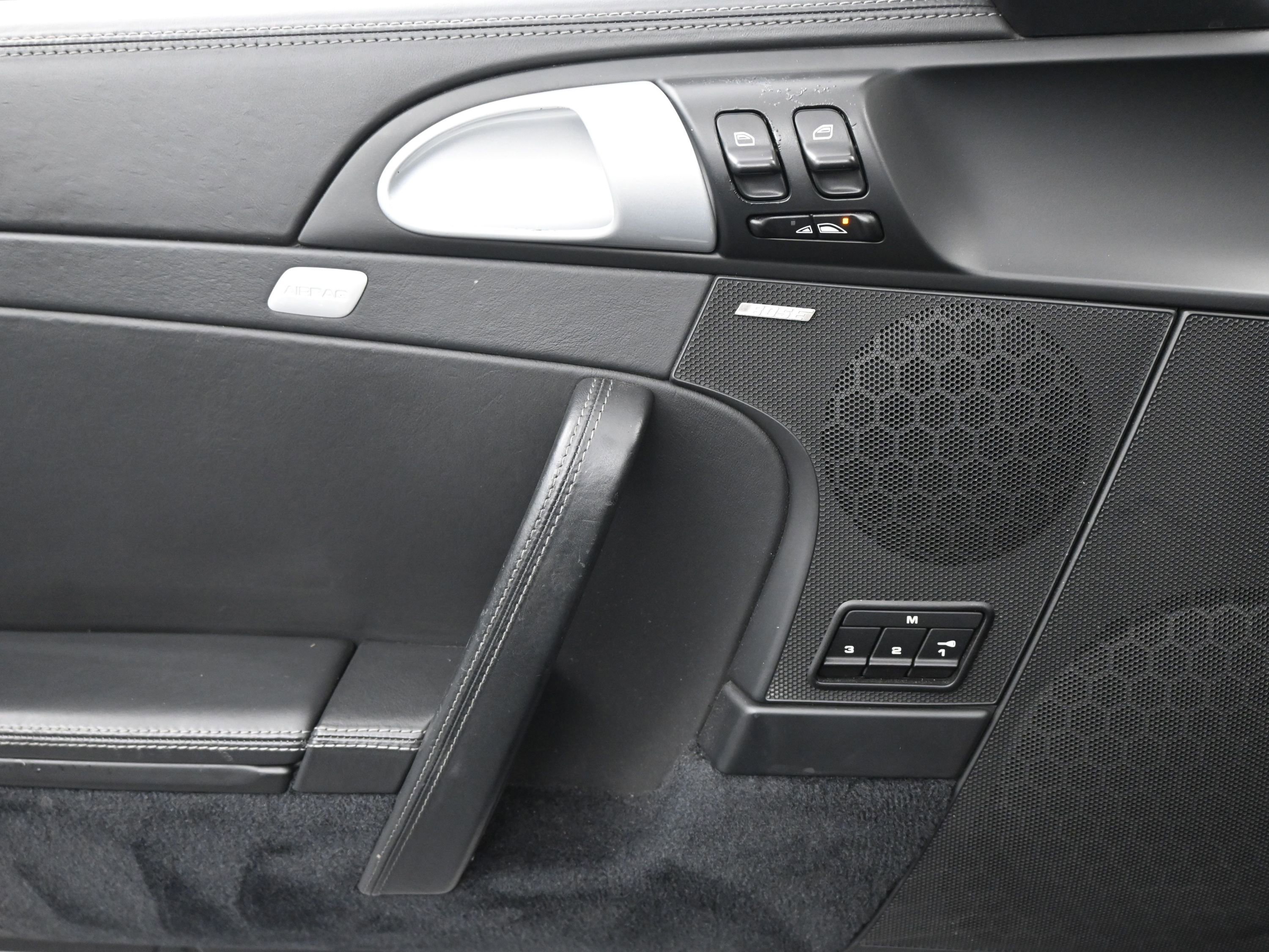 Used 2011 Porsche 911 Turbo S image 15