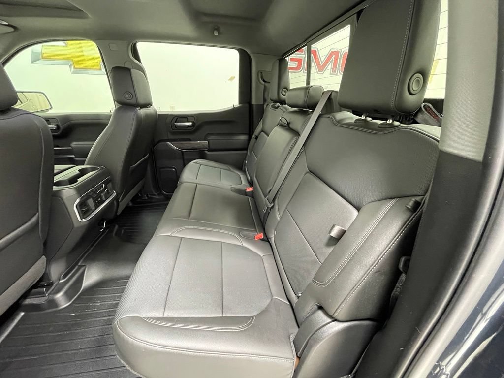 Used 2020 Chevrolet Silverado 1500 LTZ w/ LTZ Premium Package AWD/4WD image 11