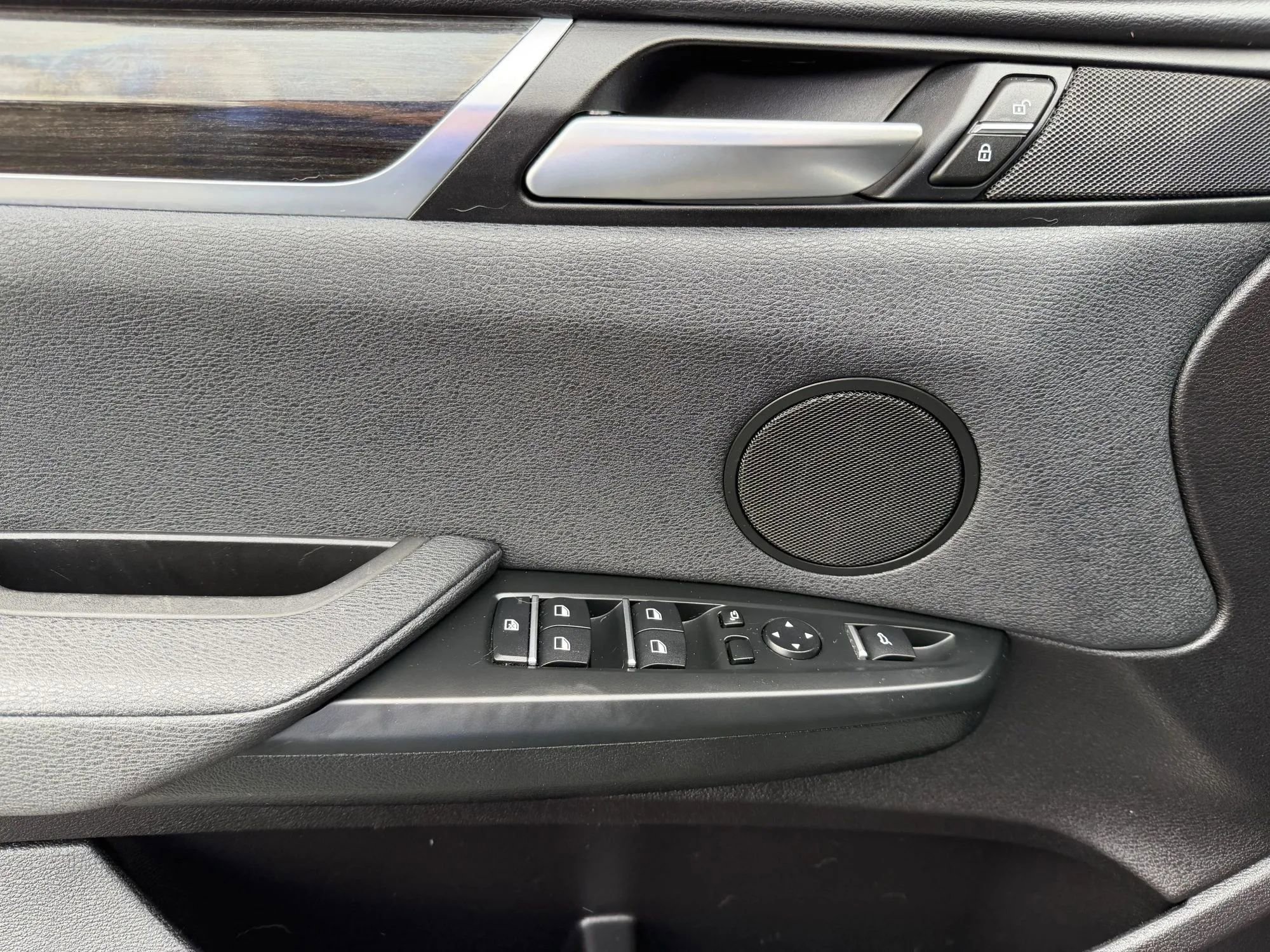 Used 2018 BMW X4 xDrive28i image 14