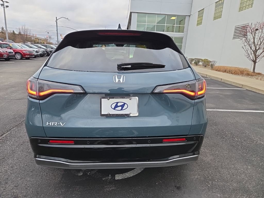Used 2025 Honda HR-V EX-L image 7