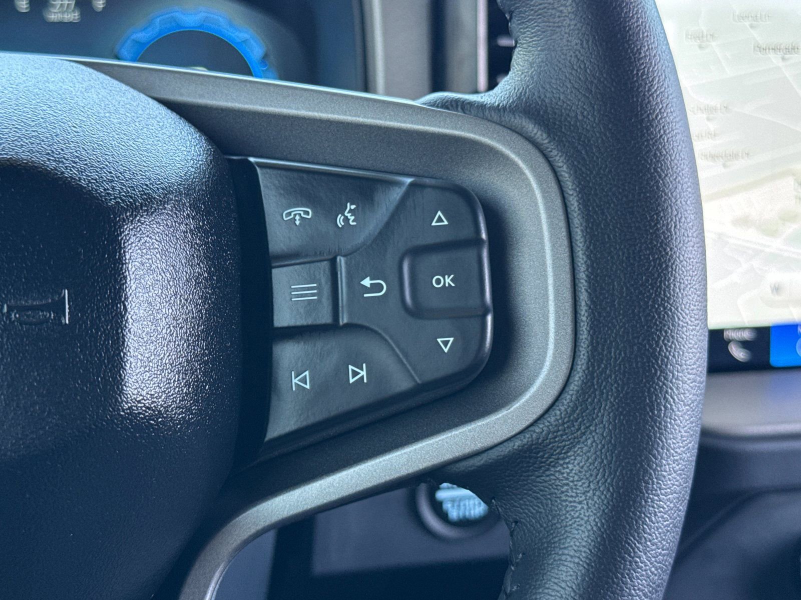 New 2025 Ford Bronco Outer Banks AWD/4WD image 28