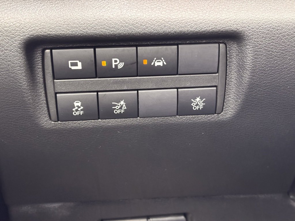 Used 2020 Nissan Versa S image 13