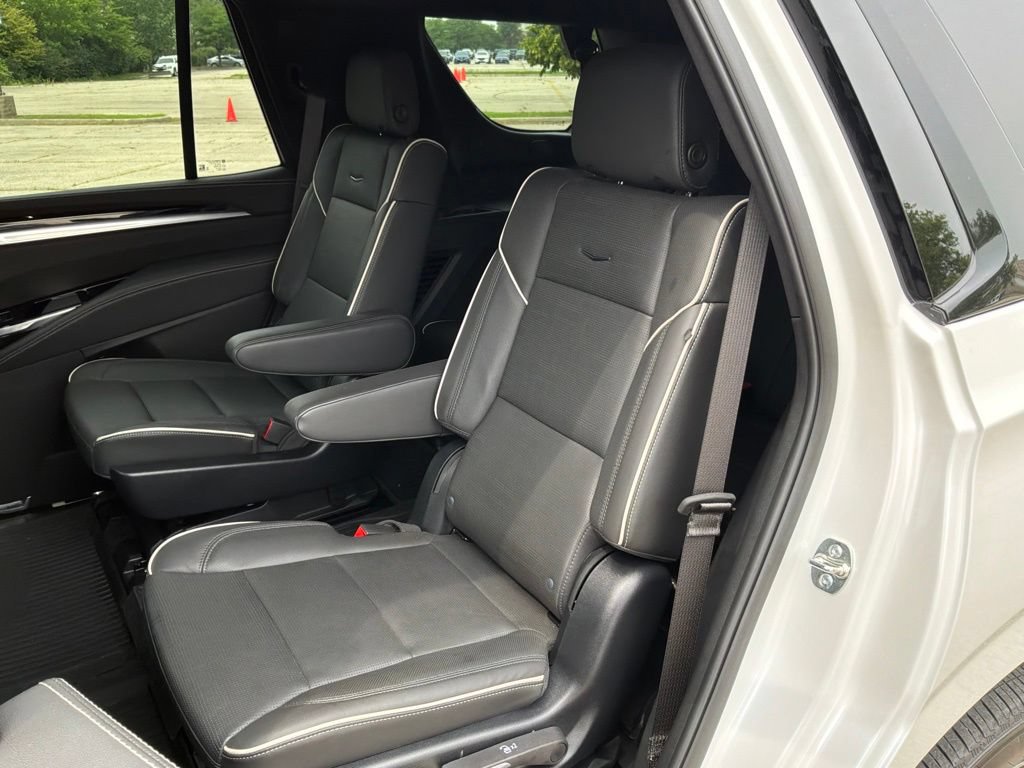 Used 2025 Cadillac Escalade Sport w/ Touring Package AWD/4WD image 36